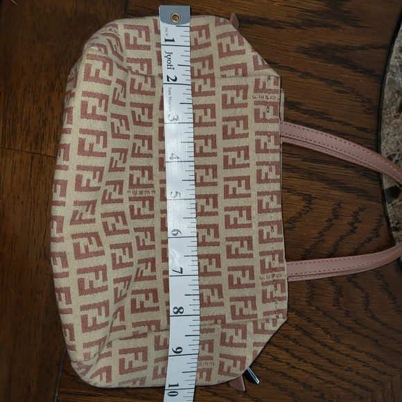 VINTAGE FENDI BAG - Picture 5 of 7